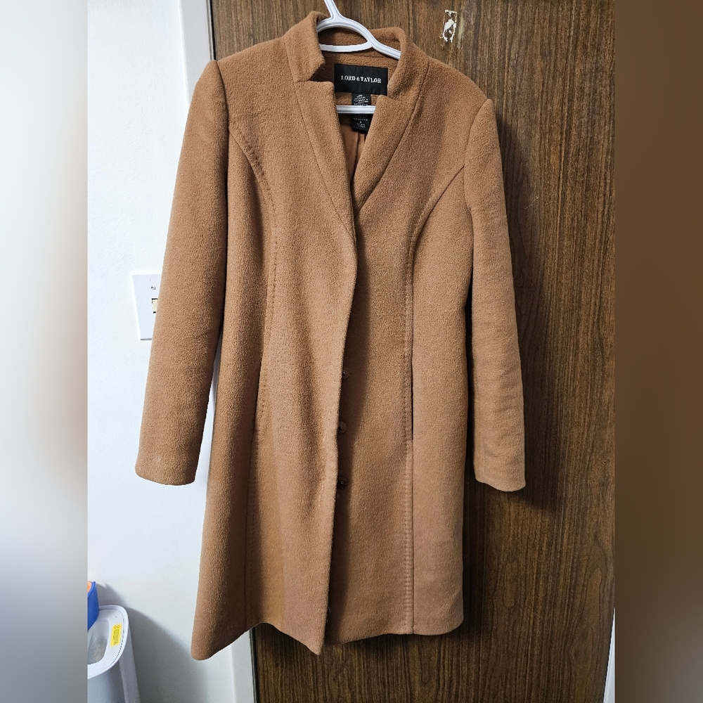 Wool coat tan